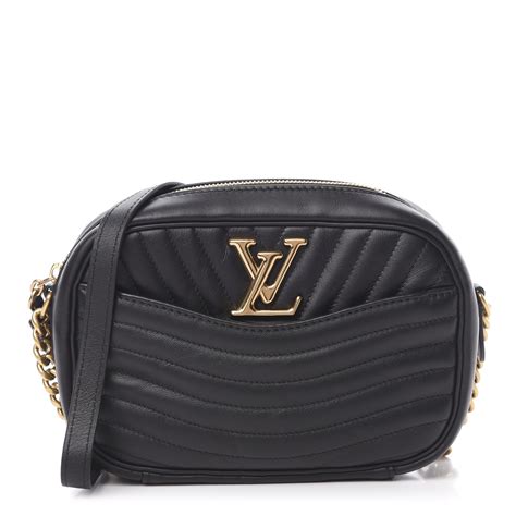 louis vuitton calfskin new wave camera bag black